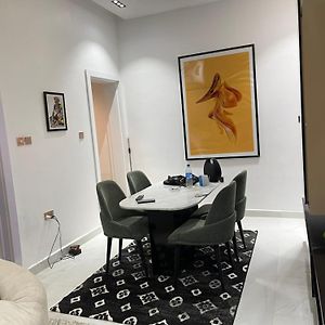 Classic One-Bedroom Apartment
